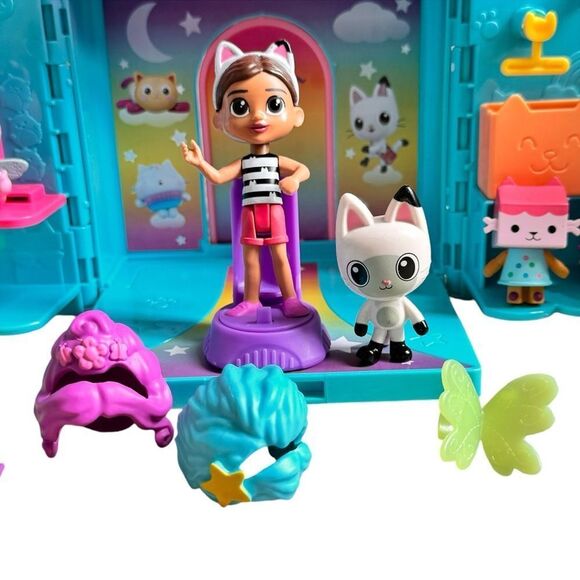 Gabby’s Dollhouse Kids Playset House Toy & Figurines with Carrying Handle. - Picture 7 of 13